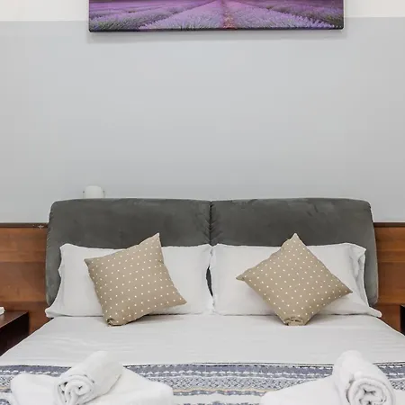 Stella O 3* Roma